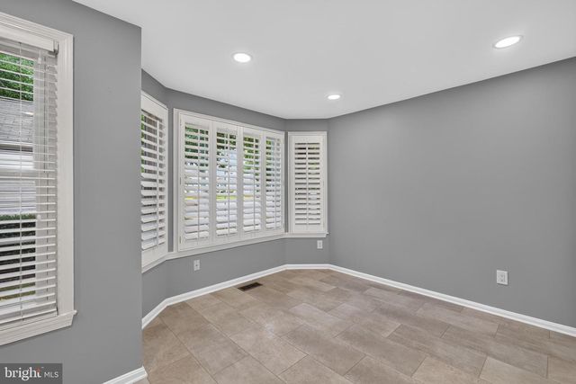 7452 CROSS GATE LN, Alexandria, VA 22315