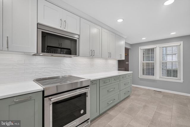 7452 CROSS GATE LN, Alexandria, VA 22315