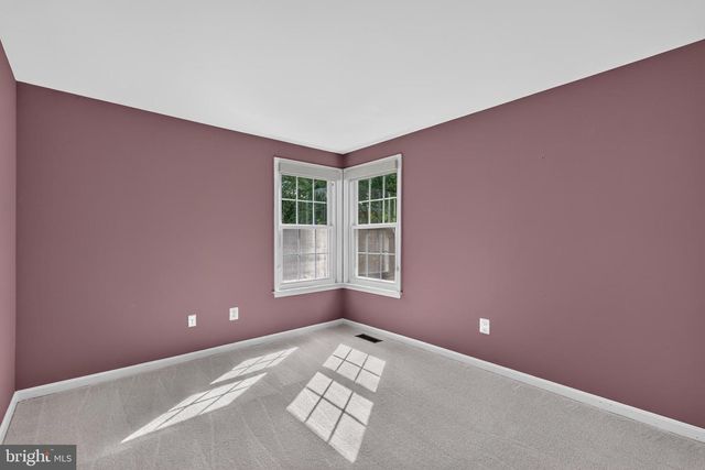 7452 CROSS GATE LN, Alexandria, VA 22315