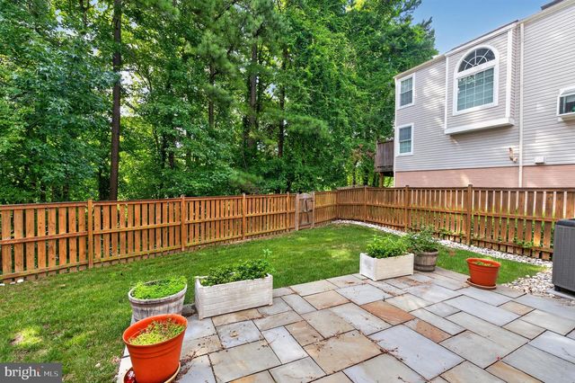 7452 CROSS GATE LN, Alexandria, VA 22315