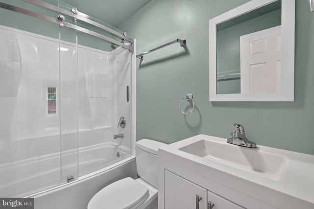 7452 CROSS GATE LN, Alexandria, VA 22315
