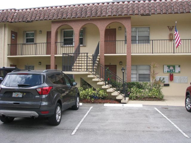 2600 S Kanner Highway W8, Stuart, FL 34994