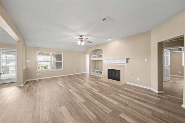 5619 Horseshoe Falls, Missouri City, TX 77459