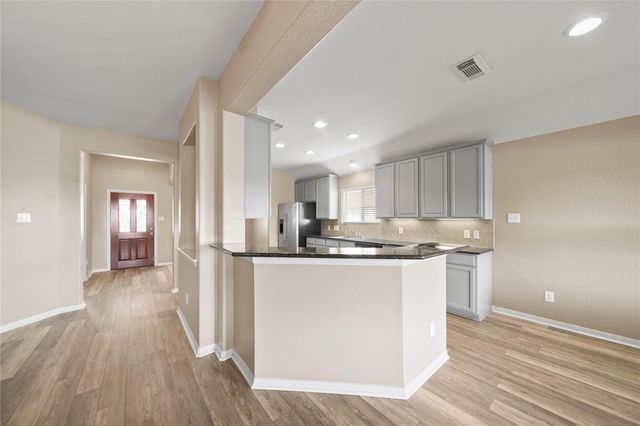 5619 Horseshoe Falls, Missouri City, TX 77459