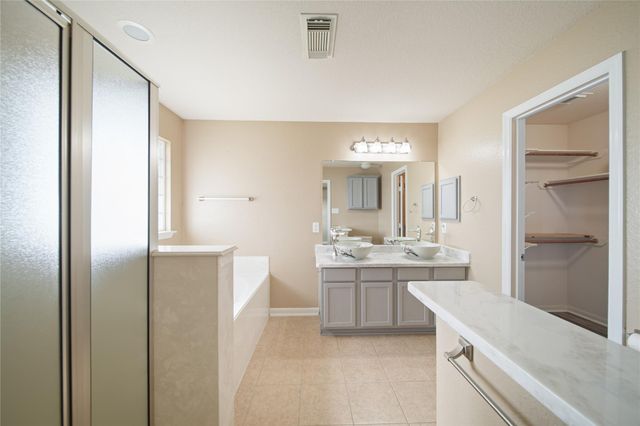 5619 Horseshoe Falls, Missouri City, TX 77459