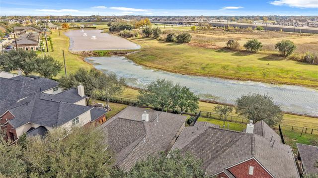 5619 Horseshoe Falls, Missouri City, TX 77459