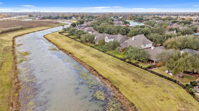 5619 Horseshoe Falls, Missouri City, TX 77459