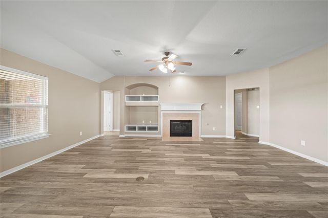 5619 Horseshoe Falls, Missouri City, TX 77459