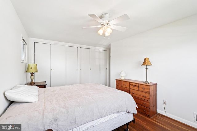 10917 WOODHAVEN DR, Fairfax, VA 22030