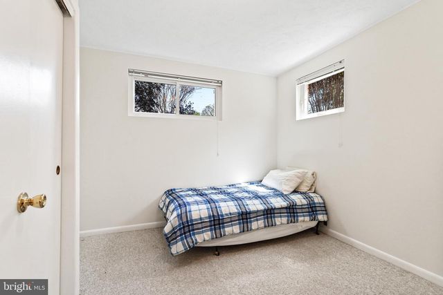 10917 WOODHAVEN DR, Fairfax, VA 22030