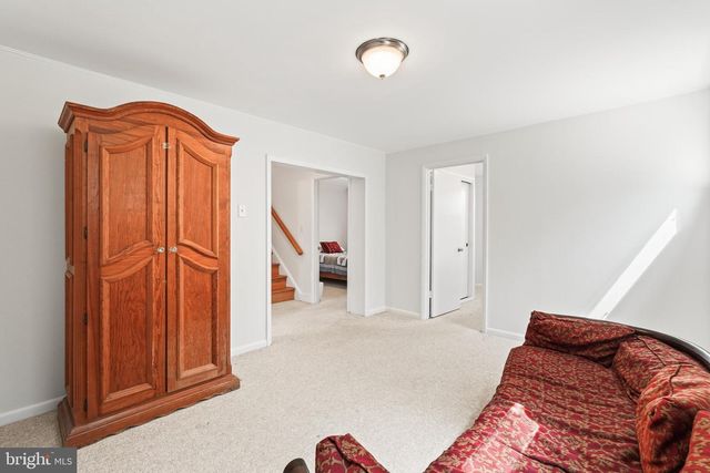 10917 WOODHAVEN DR, Fairfax, VA 22030