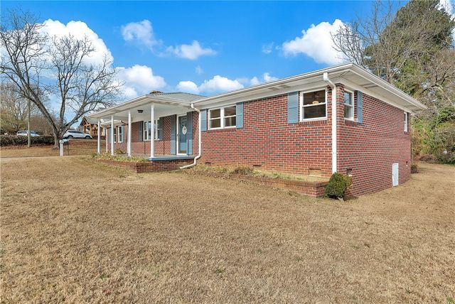 2156 Gentry Memorial Highway, Pickens, SC 29671