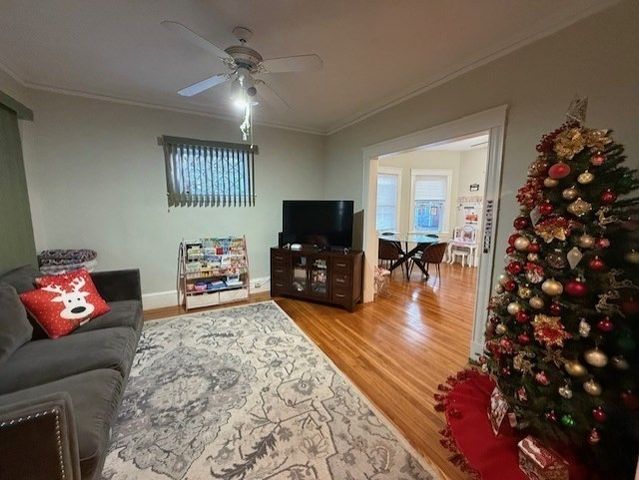 26 Waverley Ave 26, Watertown, MA 02472