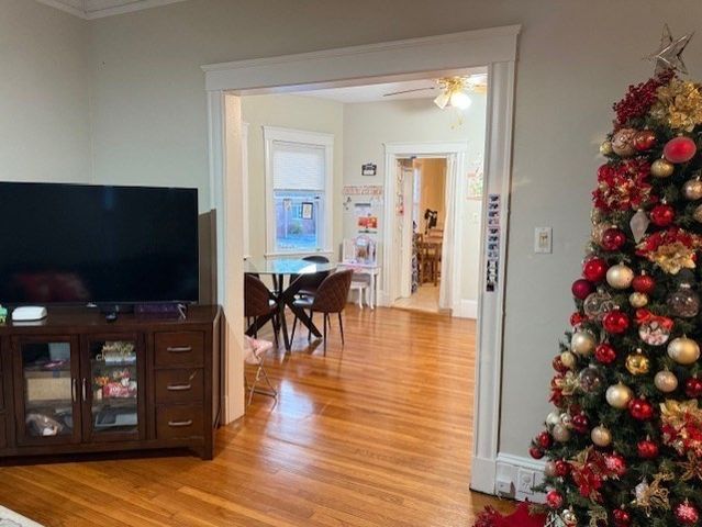 26 Waverley Ave 26, Watertown, MA 02472