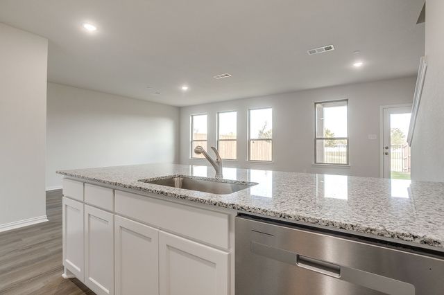 808 Homeplace Circle, Mansfield, TX 76063