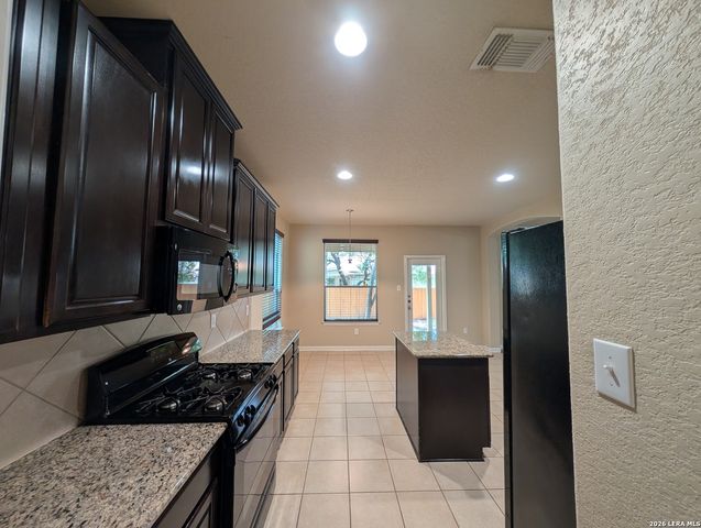 10730 Axis Crossing, San Antonio, TX 78245