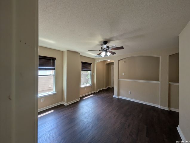 10730 Axis Crossing, San Antonio, TX 78245