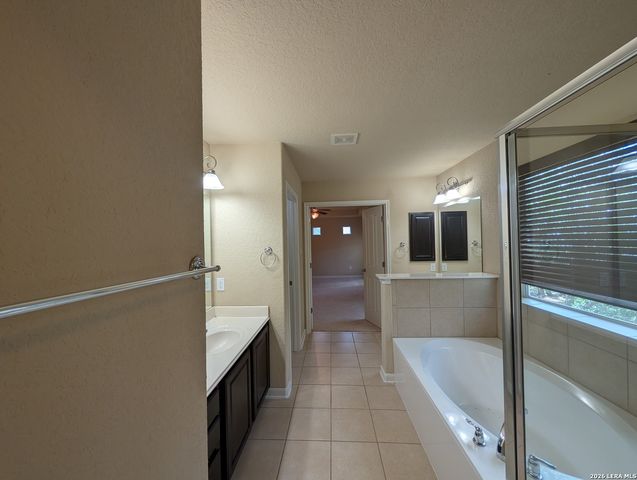 10730 Axis Crossing, San Antonio, TX 78245