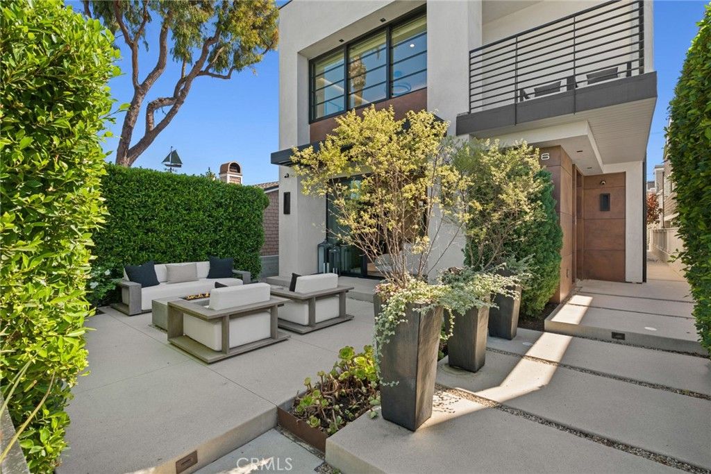 426 Marguerite Ave, Corona Del Mar, CA 92625 — photo 3