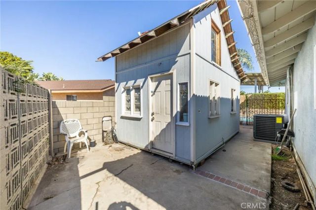 910 S Donna Beth Avenue, West Covina, CA 91791