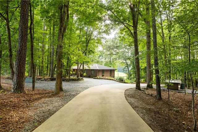 1145 Brittany Way, Fayetteville, GA 30214