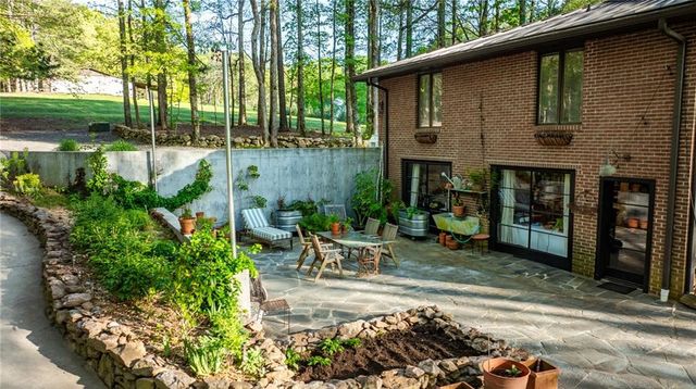 1145 Brittany Way, Fayetteville, GA 30214