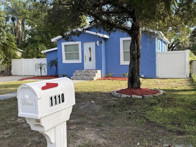 1110 W KNOLLWOOD STREET, Tampa, FL 33604