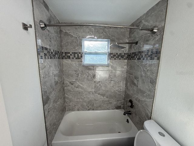 1110 W KNOLLWOOD STREET, Tampa, FL 33604