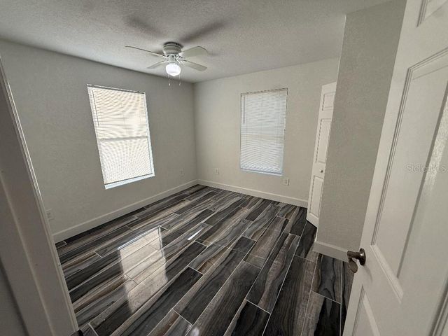 1110 W KNOLLWOOD STREET, Tampa, FL 33604