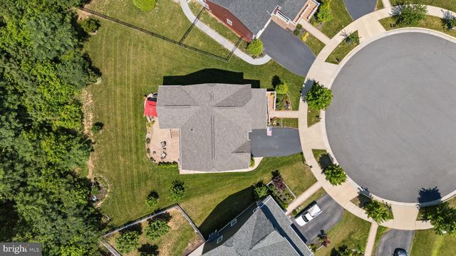 2044 SCARLET PINE RD, Dumfries, VA 22026