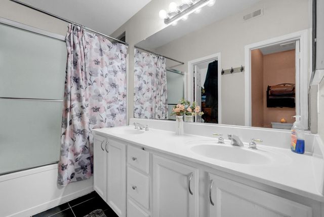 1210 Cherry Oak Ln, Manteca, CA 95336