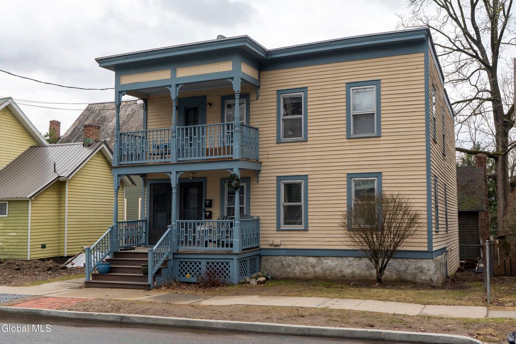 28 Waterbury Street, Saratoga Springs, NY 12866