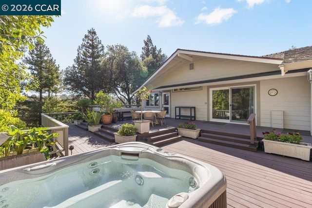 110 El Nido Court, Diablo, CA 94528