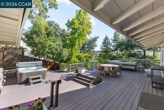 110 El Nido Court, Diablo, CA 94528