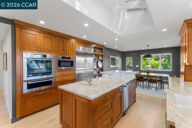 110 El Nido Court, Diablo, CA 94528