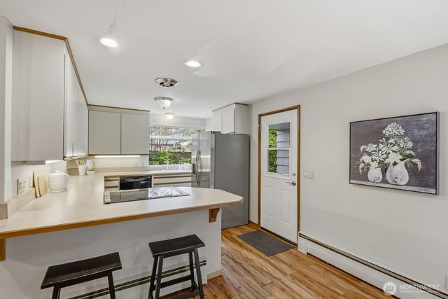 3822 Shelby Road, Lynnwood, WA 98087