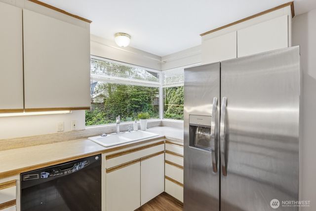 3822 Shelby Road, Lynnwood, WA 98087