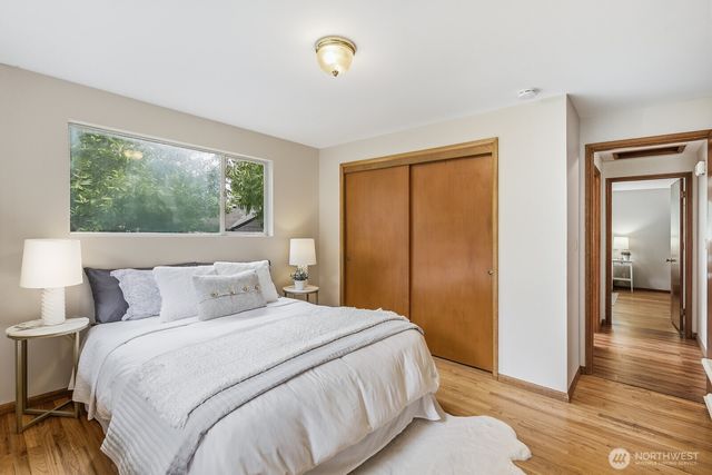 3822 Shelby Road, Lynnwood, WA 98087