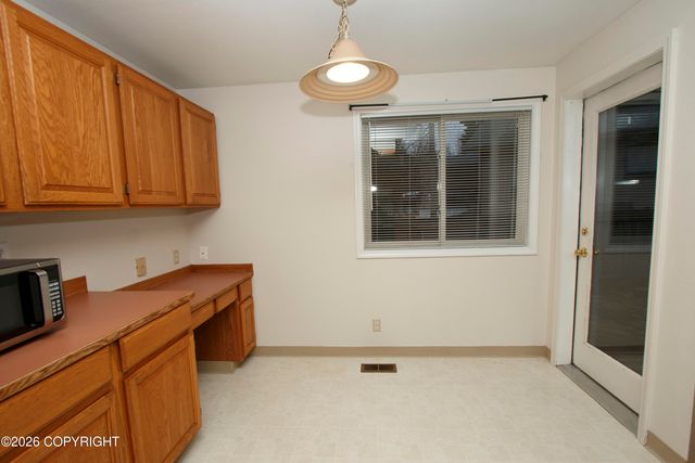 19301 Verdant Circle, Eagle River, AK 99577