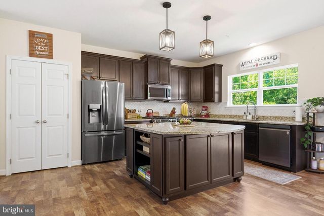 555 ENGLISH OAK LN, Prince Frederick, MD 20678