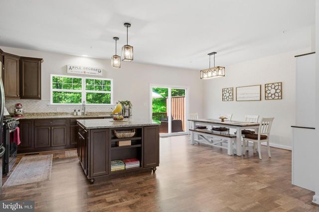 555 ENGLISH OAK LN, Prince Frederick, MD 20678