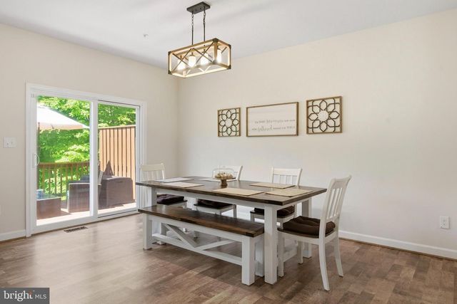 555 ENGLISH OAK LN, Prince Frederick, MD 20678