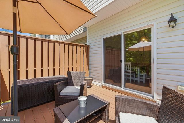 555 ENGLISH OAK LN, Prince Frederick, MD 20678