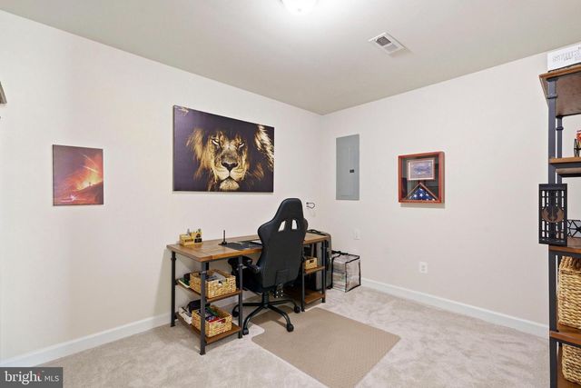 555 ENGLISH OAK LN, Prince Frederick, MD 20678