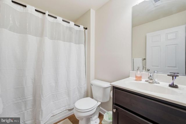 555 ENGLISH OAK LN, Prince Frederick, MD 20678