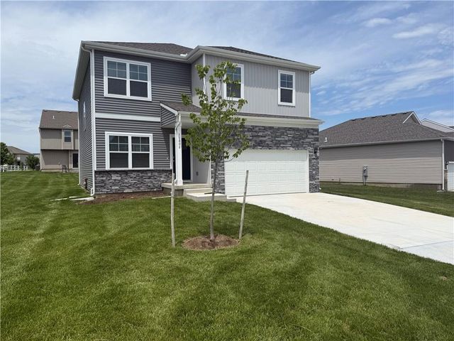 706 Solstice Circle, Belton, MO 64012