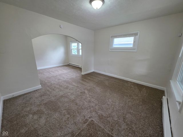 833 N Gladstone Avenue, Indianapolis, IN 46201