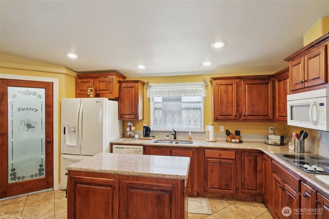 5101 NE 121st Avenue #127, Vancouver, WA 98682