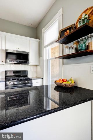 221 DOUGLASS ST, Reading, PA 19601