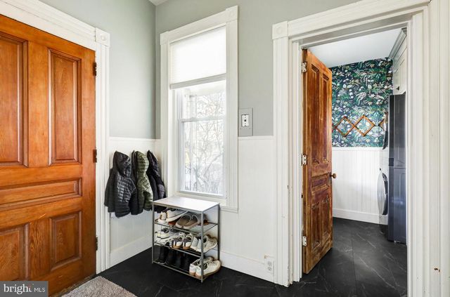 221 DOUGLASS ST, Reading, PA 19601